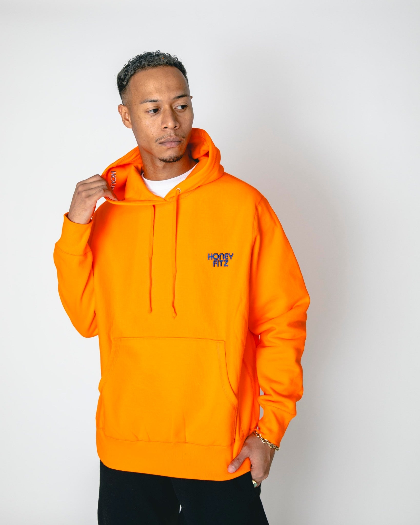 LOGO HOODIE SWEAT HOF-0006 ORANGE – HONEY FITZ