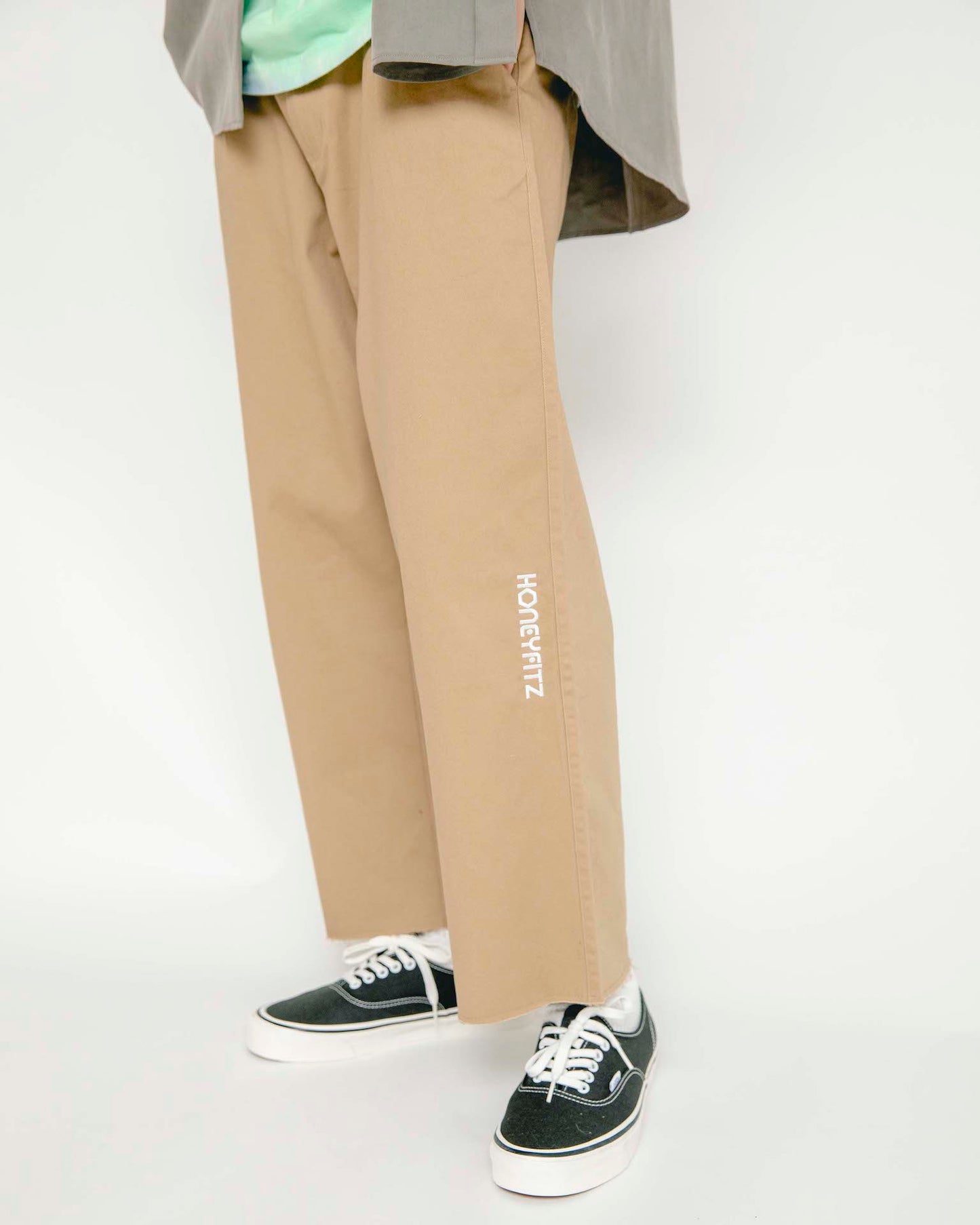 CUT OFF CHINO PANTS HOF-0015 KHAKI